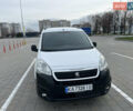 Белый Пежо Partner, объемом двигателя 1.56 л и пробегом 200 тыс. км за 8999 $, фото 7 на Automoto.ua