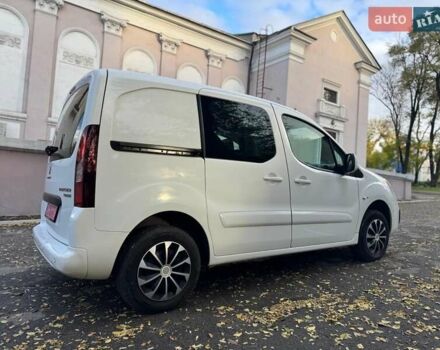 Белый Пежо Partner, объемом двигателя 0 л и пробегом 126 тыс. км за 8790 $, фото 8 на Automoto.ua