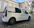 Белый Пежо Partner, объемом двигателя 0 л и пробегом 126 тыс. км за 8790 $, фото 8 на Automoto.ua