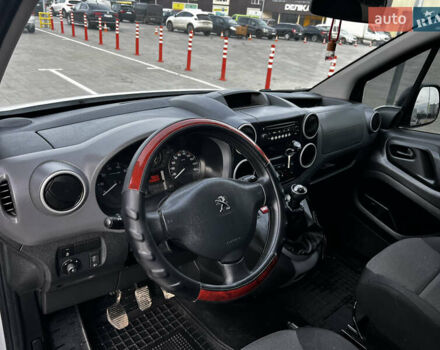 Белый Пежо Partner, объемом двигателя 1.56 л и пробегом 200 тыс. км за 8999 $, фото 10 на Automoto.ua