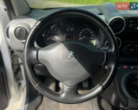 Білий Пежо Partner, об'ємом двигуна 1.6 л та пробігом 212 тис. км за 9999 $, фото 10 на Automoto.ua