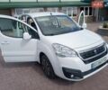 Белый Пежо Partner, объемом двигателя 0 л и пробегом 112 тыс. км за 8300 $, фото 11 на Automoto.ua