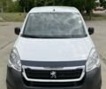 Белый Пежо Partner, объемом двигателя 1.6 л и пробегом 77 тыс. км за 9400 $, фото 1 на Automoto.ua