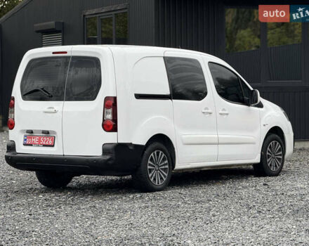 Белый Пежо Partner, объемом двигателя 0 л и пробегом 112 тыс. км за 9450 $, фото 15 на Automoto.ua