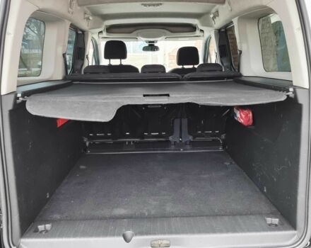 Білий Пежо Partner, об'ємом двигуна 1.6 л та пробігом 170 тис. км за 15900 $, фото 6 на Automoto.ua