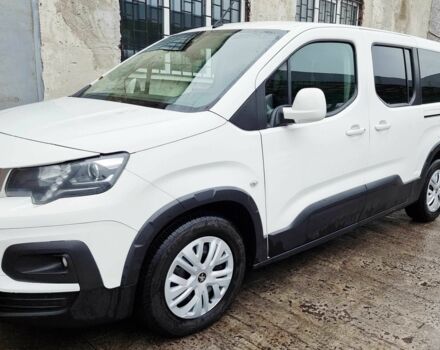 Білий Пежо Partner, об'ємом двигуна 1.6 л та пробігом 170 тис. км за 15900 $, фото 15 на Automoto.ua