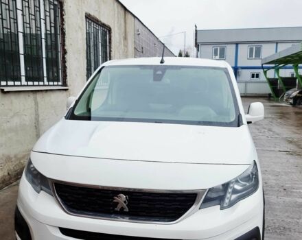 Белый Пежо Partner, объемом двигателя 1.6 л и пробегом 170 тыс. км за 16000 $, фото 16 на Automoto.ua