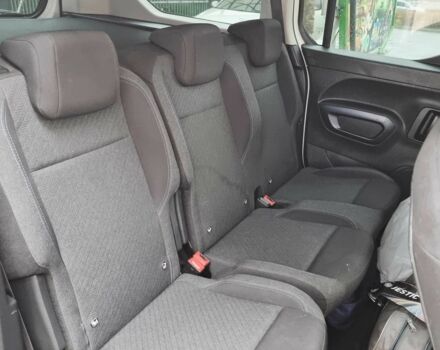 Белый Пежо Partner, объемом двигателя 1.6 л и пробегом 170 тыс. км за 16000 $, фото 9 на Automoto.ua