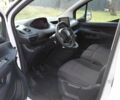 Білий Пежо Partner, об'ємом двигуна 1.6 л та пробігом 178 тис. км за 13950 $, фото 3 на Automoto.ua