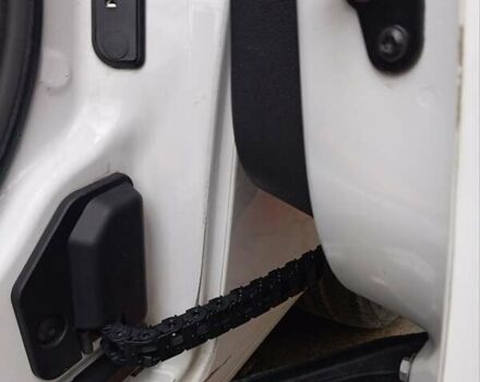 Білий Пежо Partner, об'ємом двигуна 1.5 л та пробігом 230 тис. км за 15900 $, фото 9 на Automoto.ua