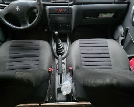 Белый Пежо Partner, объемом двигателя 1.9 л и пробегом 430 тыс. км за 1700 $, фото 9 на Automoto.ua