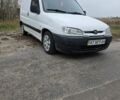 Белый Пежо Partner, объемом двигателя 1.9 л и пробегом 430 тыс. км за 1700 $, фото 1 на Automoto.ua
