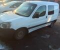 Белый Пежо Partner, объемом двигателя 2 л и пробегом 473 тыс. км за 2100 $, фото 1 на Automoto.ua