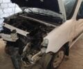 Белый Пежо Partner, объемом двигателя 2 л и пробегом 260 тыс. км за 800 $, фото 1 на Automoto.ua