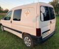 Белый Пежо Partner, объемом двигателя 2 л и пробегом 344 тыс. км за 4200 $, фото 2 на Automoto.ua