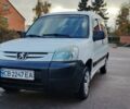 Белый Пежо Partner, объемом двигателя 2 л и пробегом 365 тыс. км за 3600 $, фото 1 на Automoto.ua