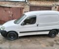Белый Пежо Partner, объемом двигателя 1.6 л и пробегом 317 тыс. км за 2400 $, фото 1 на Automoto.ua