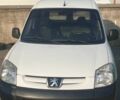 Білий Пежо Partner, об'ємом двигуна 1.4 л та пробігом 230 тис. км за 2731 $, фото 1 на Automoto.ua