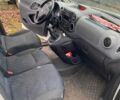 Білий Пежо Partner, об'ємом двигуна 1.6 л та пробігом 320 тис. км за 5393 $, фото 3 на Automoto.ua