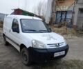 Белый Пежо Partner, объемом двигателя 1.4 л и пробегом 218 тыс. км за 4000 $, фото 1 на Automoto.ua