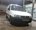 Белый Пежо Partner, объемом двигателя 1.9 л и пробегом 350 тыс. км за 1196 $, фото 1 на Automoto.ua