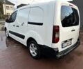 Білий Пежо Partner, об'ємом двигуна 1.6 л та пробігом 150 тис. км за 4400 $, фото 3 на Automoto.ua