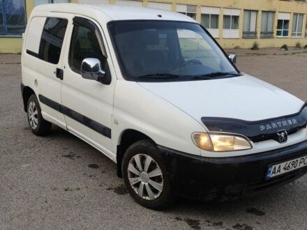 Пежо Partner 2001 в Ставище на Automoto.ua Белый Пежо Partner, объемом двигателя 1.9 л и пробегом 200 тыс. км за 1950 $, фото 1 на Automoto.ua