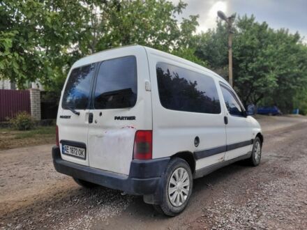 Белый Пежо Partner, объемом двигателя 1.9 л и пробегом 200 тыс. км за 1529 $, фото 1 на Automoto.ua