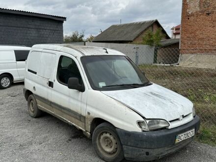 Пежо Partner 2001 в Сокале на Automoto.ua Белый Пежо Partner, объемом двигателя 1.9 л и пробегом 100 тыс. км за 999 $, фото 1 на Automoto.ua