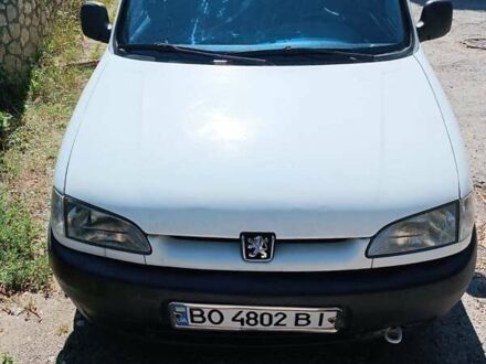 Білий Пежо Partner, об'ємом двигуна 1.9 л та пробігом 200 тис. км за 2700 $, фото 1 на Automoto.ua