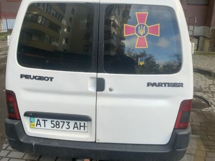 Пежо Partner 2002 у Івано-Франківську на Automoto.ua Білий Пежо Partner, об'ємом двигуна 1.9 л та пробігом 300 тис. км за 1300 $, фото 1 на Automoto.ua