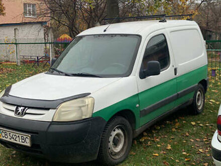 Белый Пежо Partner, объемом двигателя 1.87 л и пробегом 400 тыс. км за 3466 $, фото 1 на Automoto.ua