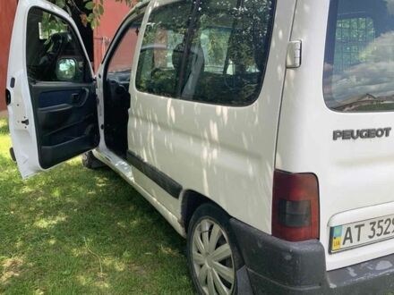 Білий Пежо Partner, об'ємом двигуна 1.4 л та пробігом 293 тис. км за 3000 $, фото 1 на Automoto.ua