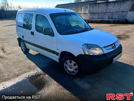 Белый Пежо Partner, объемом двигателя 1.9 л и пробегом 355 тыс. км за 2950 $, фото 1 на Automoto.ua