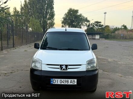 Белый Пежо Partner, объемом двигателя 1.9 л и пробегом 311 тыс. км за 3650 $, фото 1 на Automoto.ua