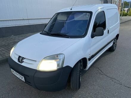 Пежо Partner 2006 в Виноградове на Automoto.ua Белый Пежо Partner, объемом двигателя 1.6 л и пробегом 249 тыс. км за 2800 $, фото 1 на Automoto.ua