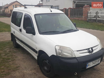 Білий Пежо Partner, об'ємом двигуна 1.36 л та пробігом 340 тис. км за 2500 $, фото 1 на Automoto.ua