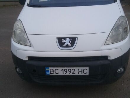 Пежо Partner 2008 в Бориславе на Automoto.ua Белый Пежо Partner, объемом двигателя 1.6 л и пробегом 198 тыс. км за 3700 $, фото 1 на Automoto.ua
