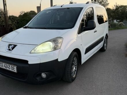 Пежо Partner 2008 в Хмельницком на Automoto.ua Белый Пежо Partner, объемом двигателя 1.6 л и пробегом 266 тыс. км за 4950 $, фото 1 на Automoto.ua