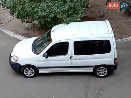 Білий Пежо Partner, об'ємом двигуна 1.56 л та пробігом 224 тис. км за 4900 $, фото 1 на Automoto.ua