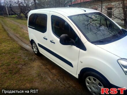 Білий Пежо Partner, об'ємом двигуна 1.6 л та пробігом 200 тис. км за 5500 $, фото 1 на Automoto.ua