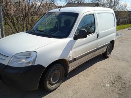 Пежо Partner 2011 в Благовещенское (Ульяновка) на Automoto.ua Белый Пежо Partner, объемом двигателя 1.6 л и пробегом 240 тыс. км за 3900 $, фото 1 на Automoto.ua