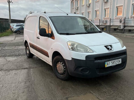 Белый Пежо Partner, объемом двигателя 1.6 л и пробегом 517 тыс. км за 3500 $, фото 1 на Automoto.ua