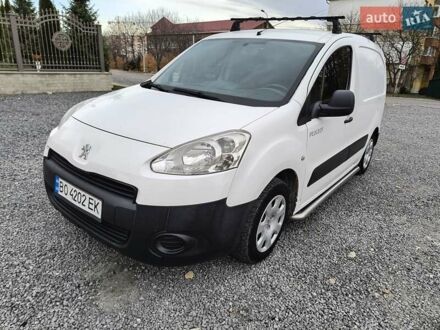 Белый Пежо Partner, объемом двигателя 1.56 л и пробегом 388 тыс. км за 4200 $, фото 1 на Automoto.ua
