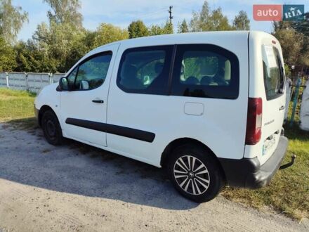 Белый Пежо Partner, объемом двигателя 1.56 л и пробегом 402 тыс. км за 5200 $, фото 1 на Automoto.ua