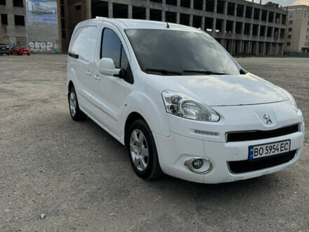 Белый Пежо Partner, объемом двигателя 1.56 л и пробегом 282 тыс. км за 6700 $, фото 1 на Automoto.ua