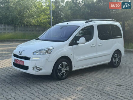 Білий Пежо Partner, об'ємом двигуна 1.6 л та пробігом 174 тис. км за 9800 $, фото 1 на Automoto.ua