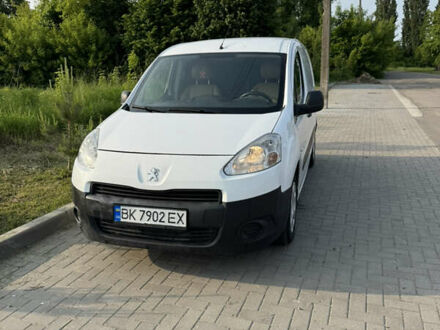 Білий Пежо Partner, об'ємом двигуна 1.6 л та пробігом 335 тис. км за 5500 $, фото 1 на Automoto.ua