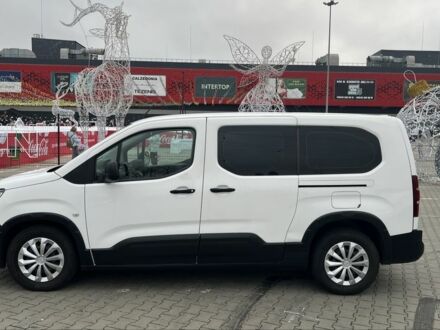 Белый Пежо Partner, объемом двигателя 1.6 л и пробегом 178 тыс. км за 13900 $, фото 1 на Automoto.ua