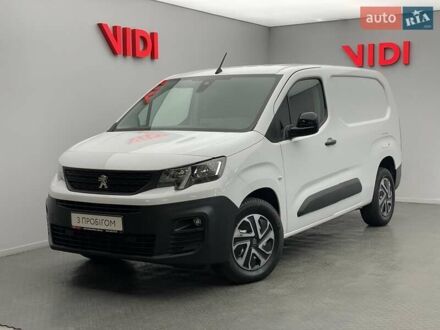 Белый Пежо Partner, объемом двигателя 1.5 л и пробегом 78 тыс. км за 18909 $, фото 1 на Automoto.ua